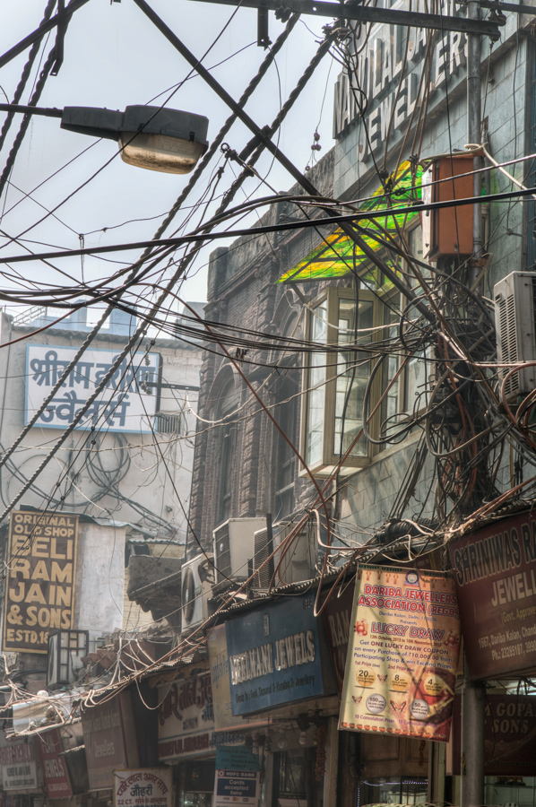 Wires in Delhi, India