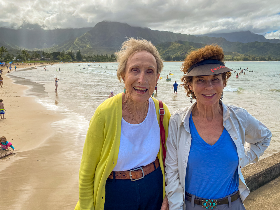 Black Pot Beach in Hanalei Bay, Hawaii