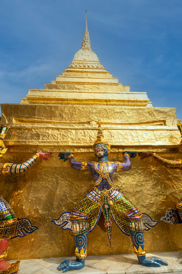 Weight of the Stupa in Bangkok, Thailand