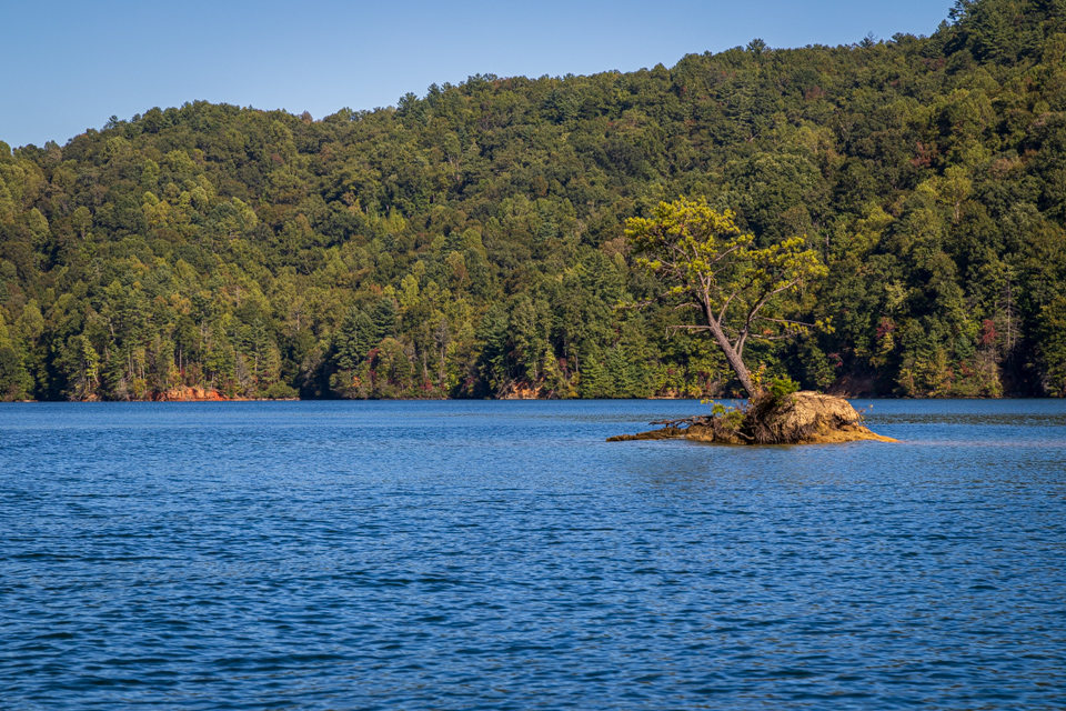 Beautiful Day on the Lake in Devils Fork State Park, South Carolina