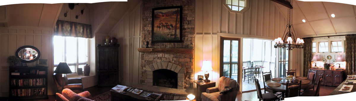 Cottage Inside in Highlands, North Carolina