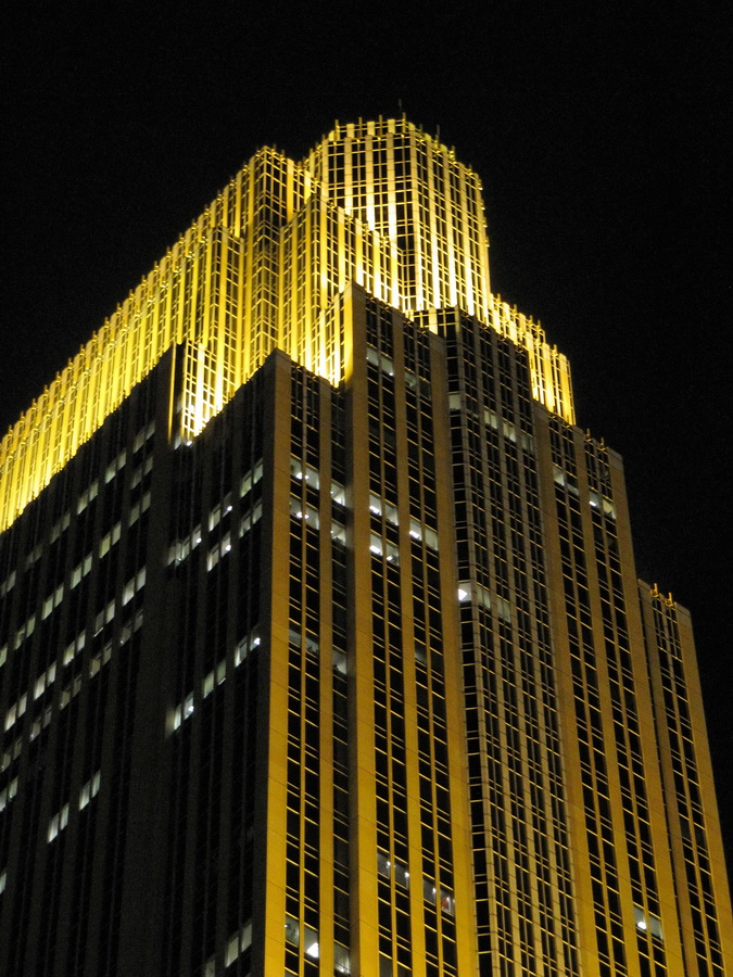 Pretty in Yellow in Minneapolis, Minnesota