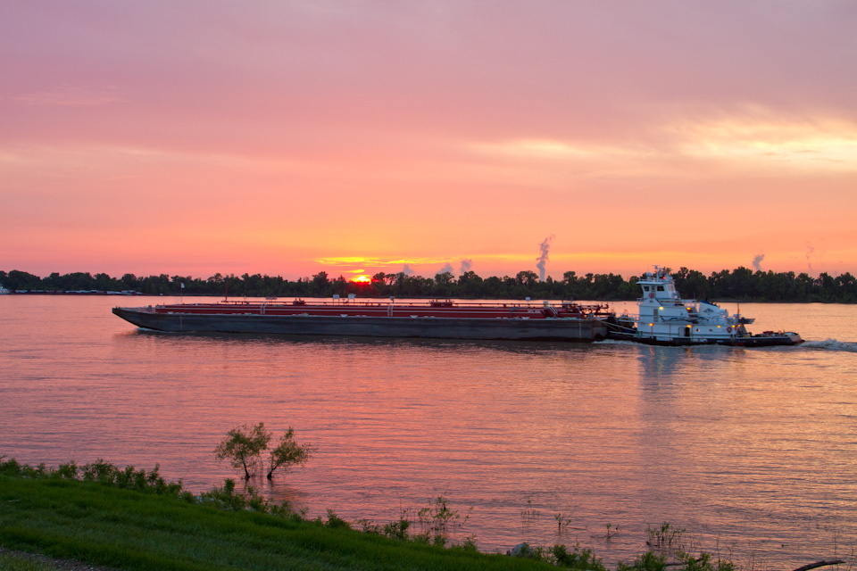 Sunset Tug in New Orleans, Louisiana