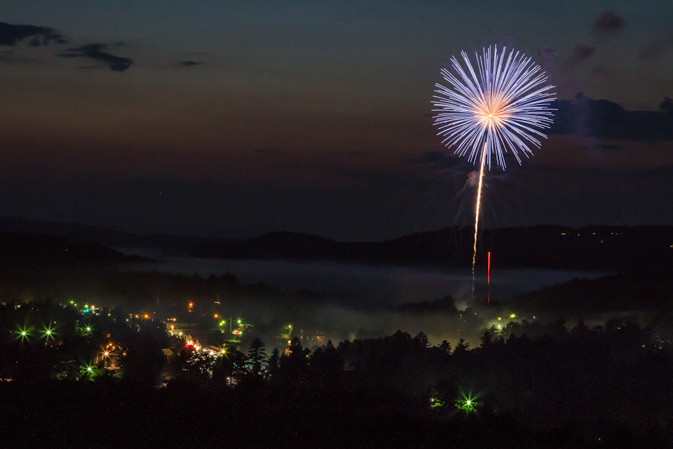Rockets Blue Glare in Highlands, North Carolina